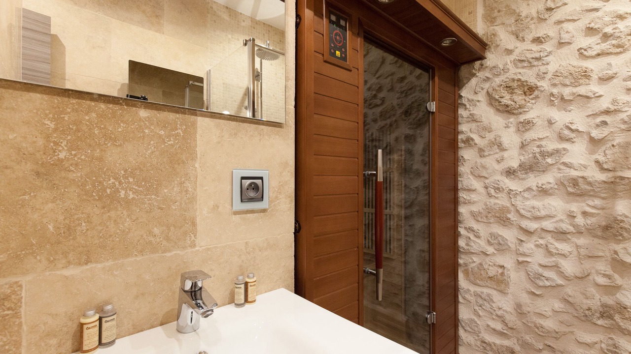 Photo of Bathroom in Antibes Old Town