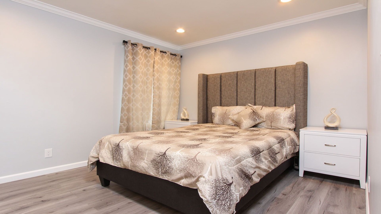 Photo of Bedroom in Thousand Oaks
