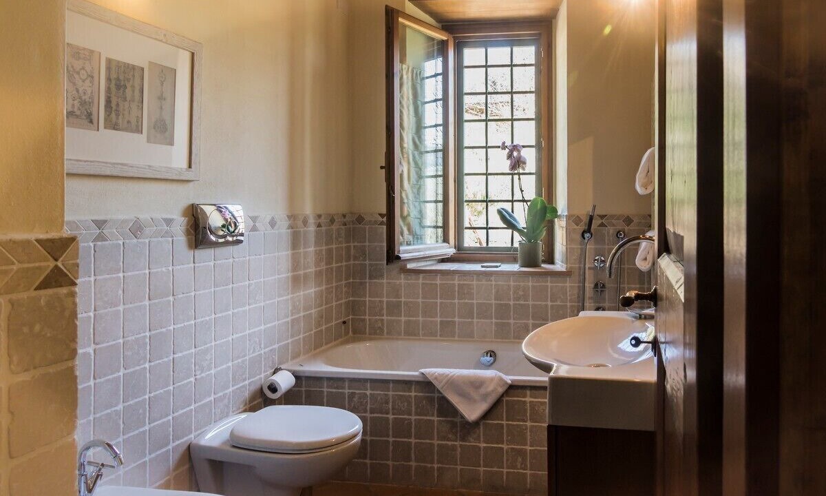 Photo of Bathroom in Twist