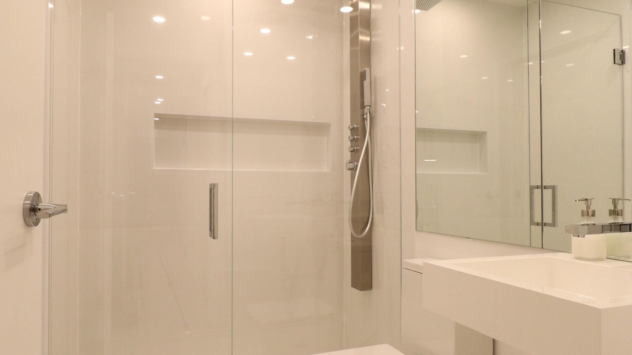 Photo of Bathroom in Coal Harbour