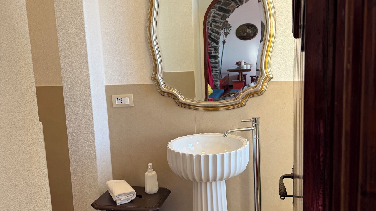 Photo of Bathroom in Vernazza