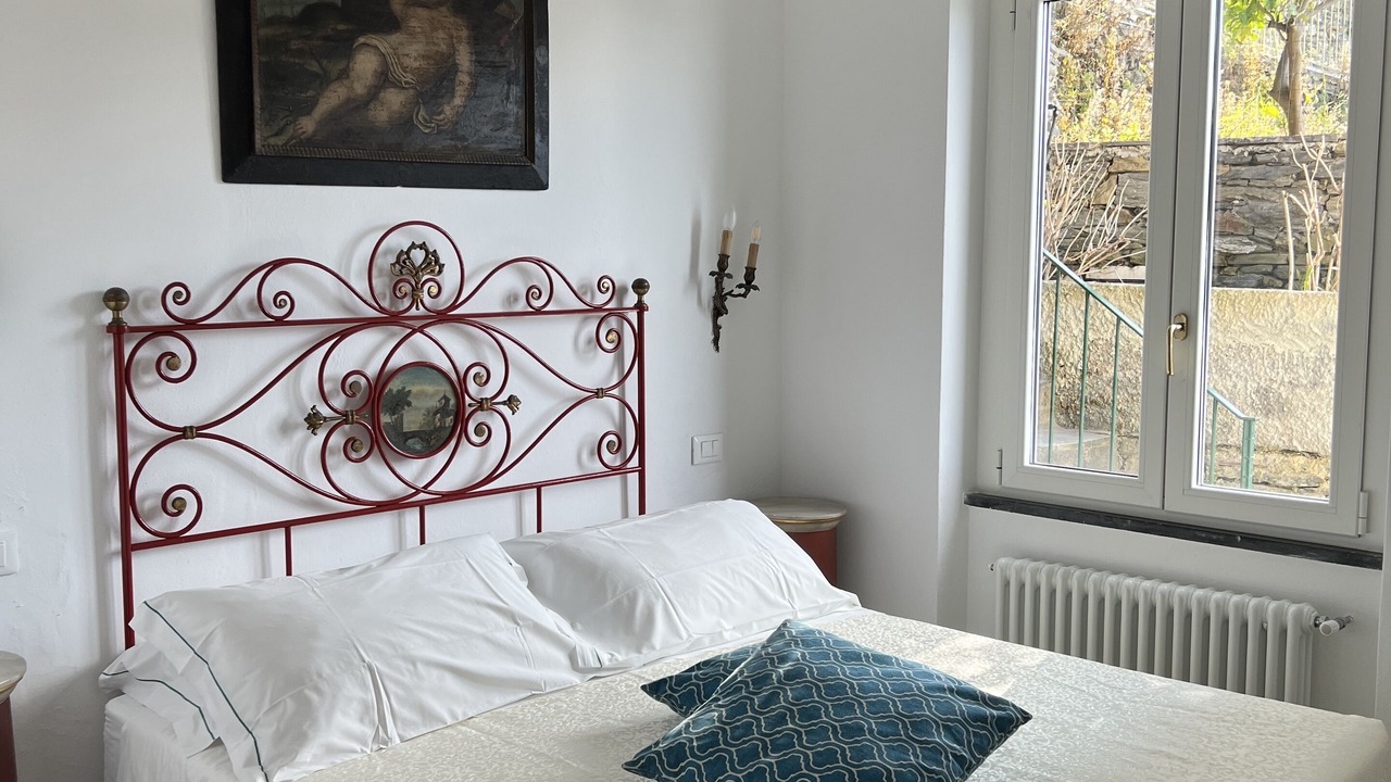 Photo of Bedroom in Vernazza