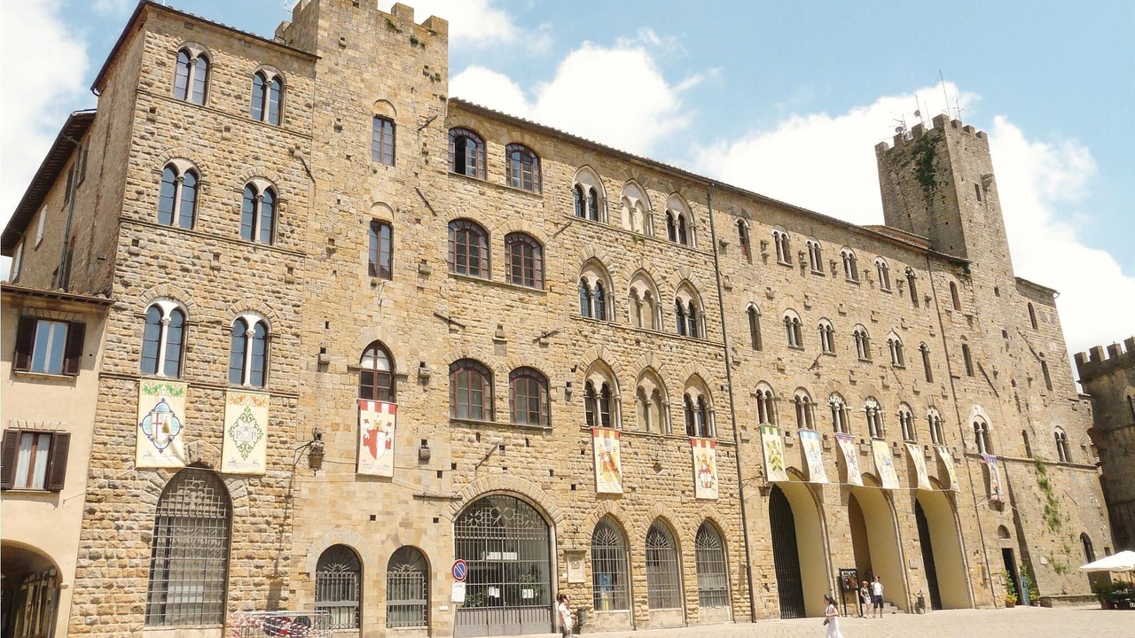 Photo of Others in Volterra
