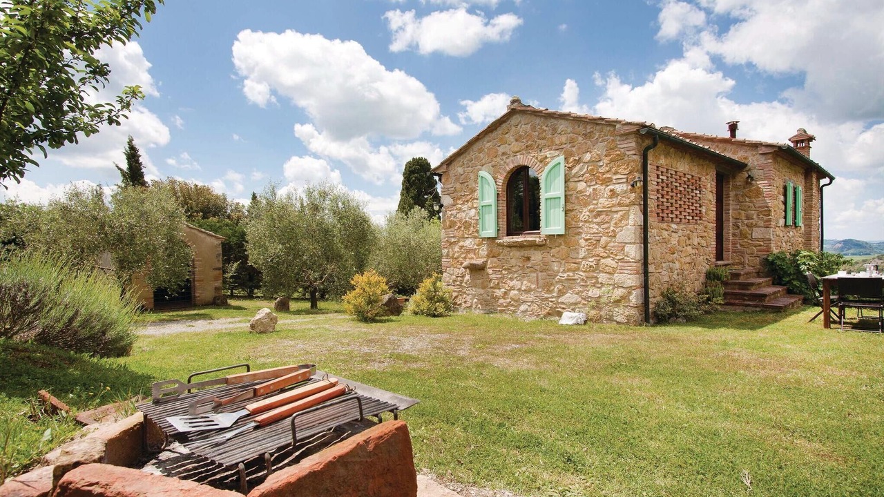 Photo of Others in Volterra