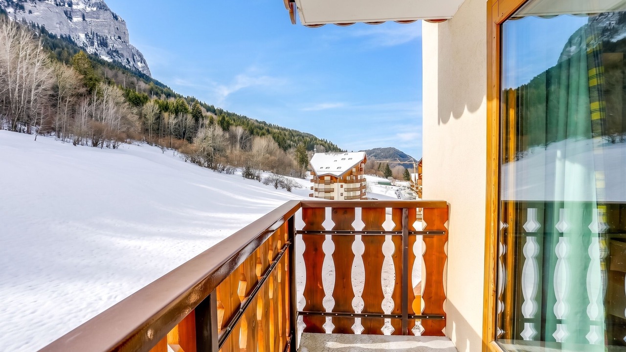 Photo of Patio Balcony in Thollon-les-Memises