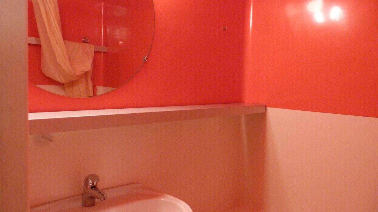 Photo of Bathroom in Arc-1800