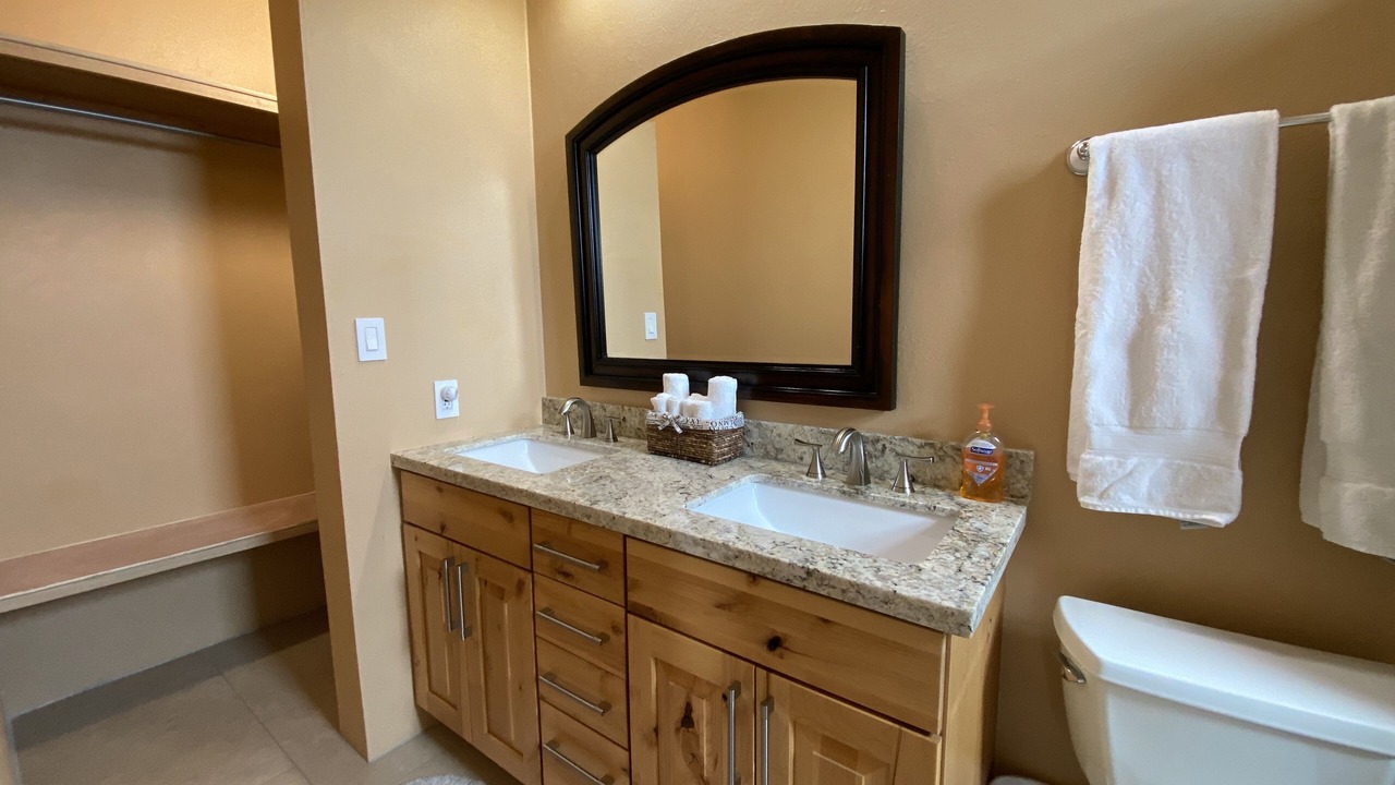 Photo of Bathroom in Benner