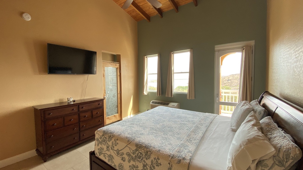Photo of Bedroom in Benner