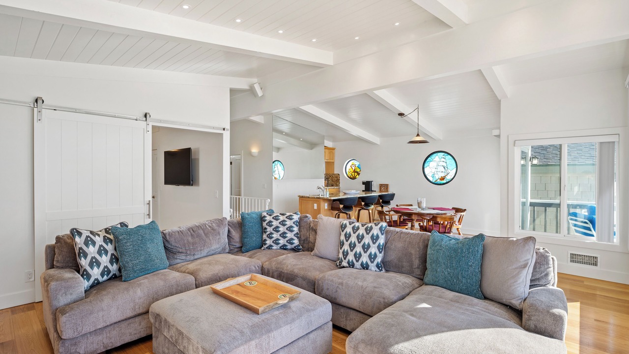 Photo of Livingroom in Hollywood