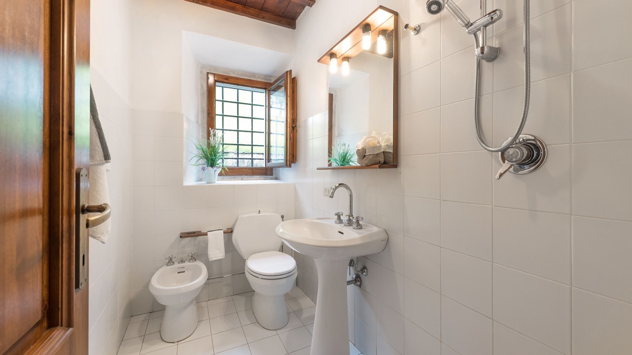 Photo of Bathroom in Londa