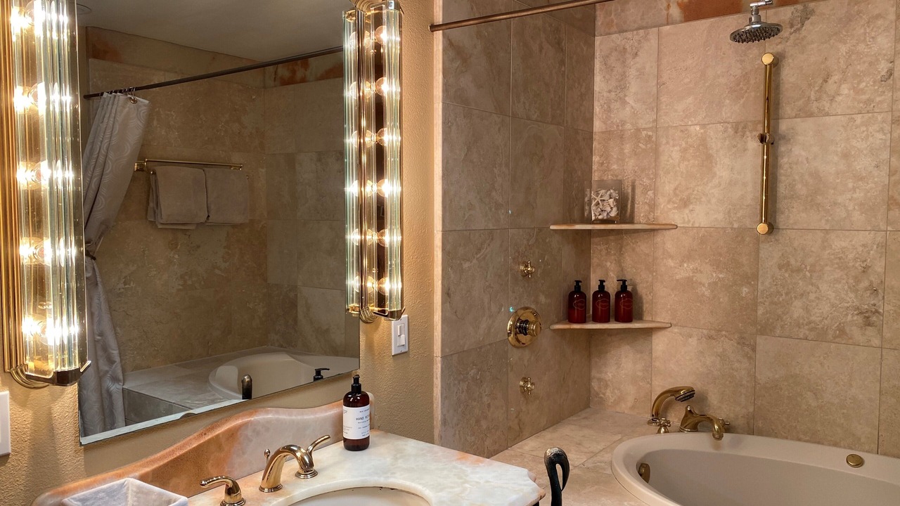 Photo of Bathroom in Malibu
