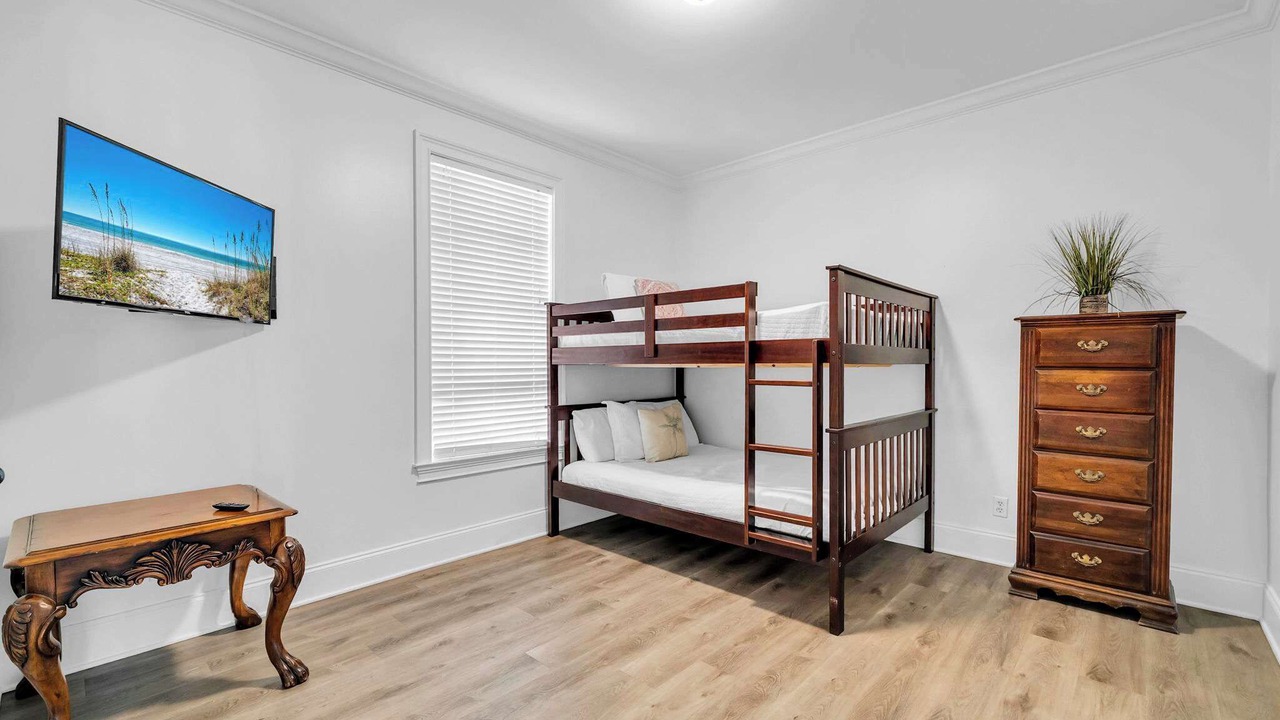 Photo of Bedroom in Frangista Beach