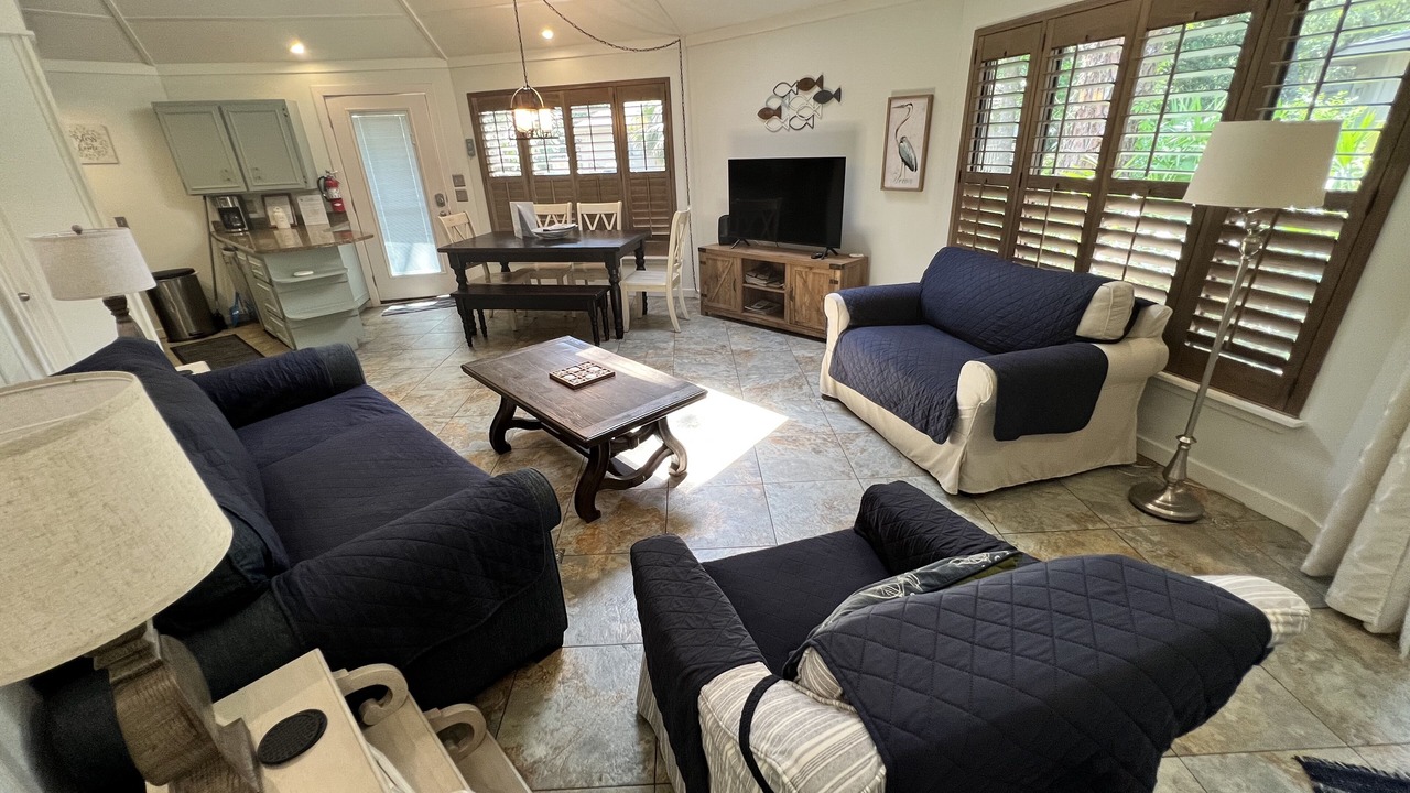 Photo of Livingroom in Night Heron