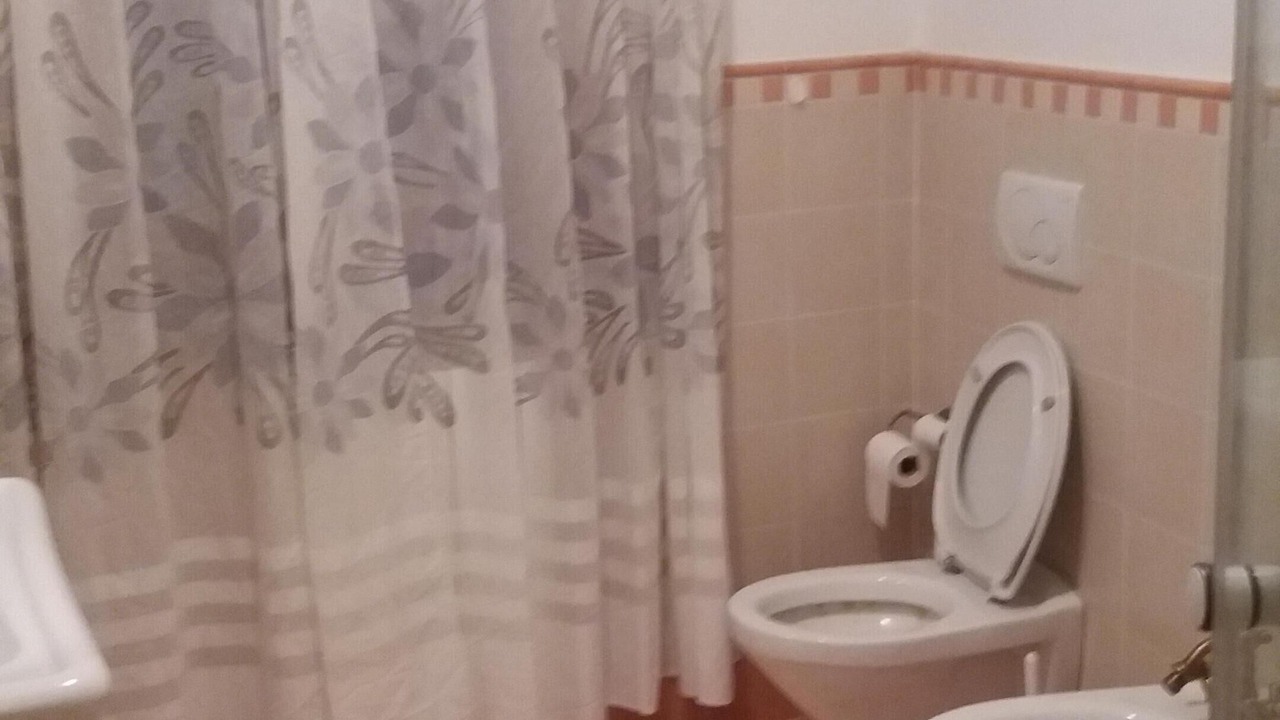 Photo of Bathroom in Chianni