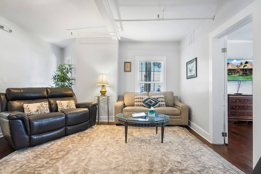 Photo of Livingroom in Downtown Historic District