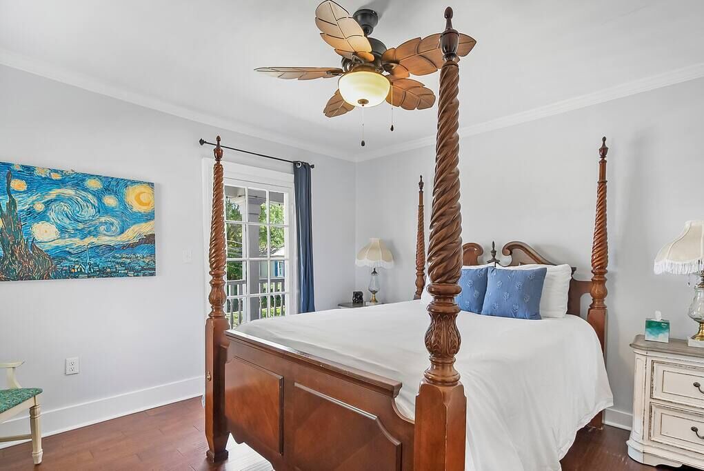 Photo of Bedroom in Downtown Historic District