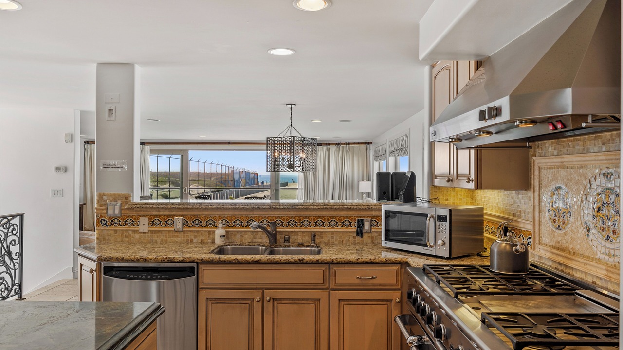 Photo of Kitchen in Silver Strand