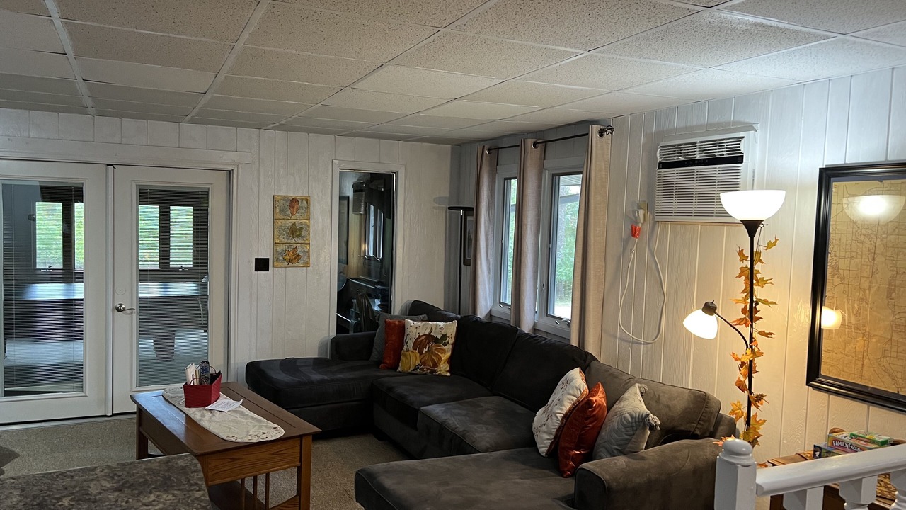 Photo of Livingroom in Friendship