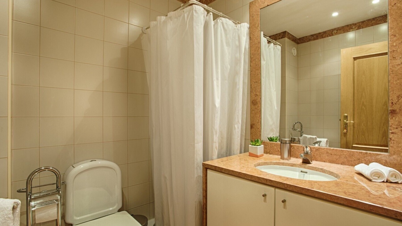 Photo of Bathroom in Sao Jorge de Arroios