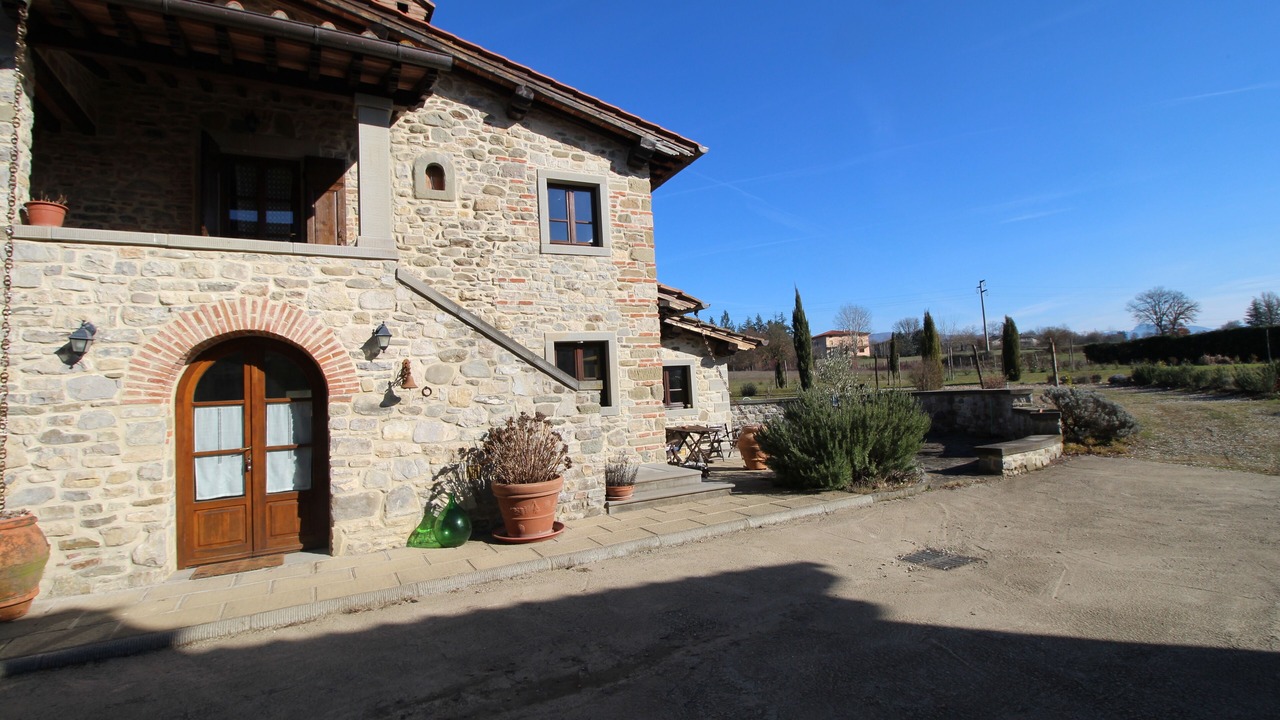 Photo of Outdoor in Porrena