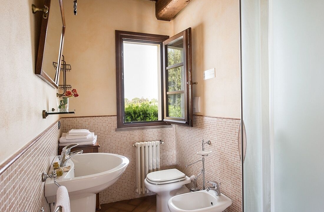 Photo of Bathroom in Palaia