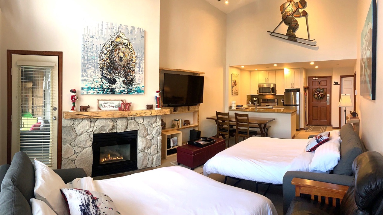 Photo of Bedroom in Upper Village