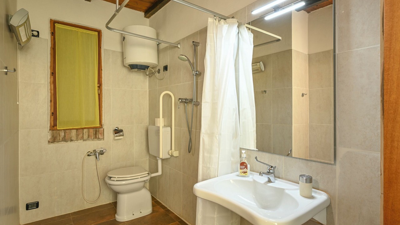 Photo of Bathroom in Sordiglio