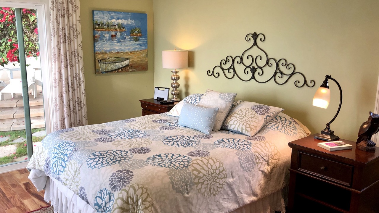 Photo of Bedroom in Laguna Beach