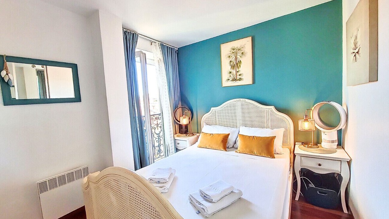 Photo of Bedroom in Nice City Centre