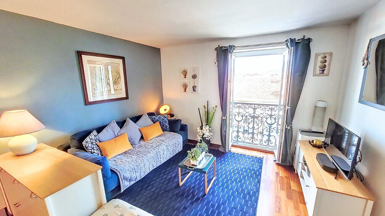 Photo of Livingroom in Nice City Centre