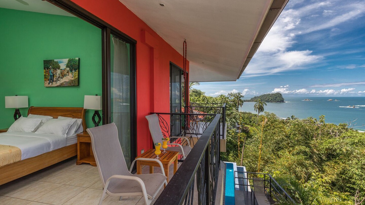 Photo of Others in Manuel Antonio