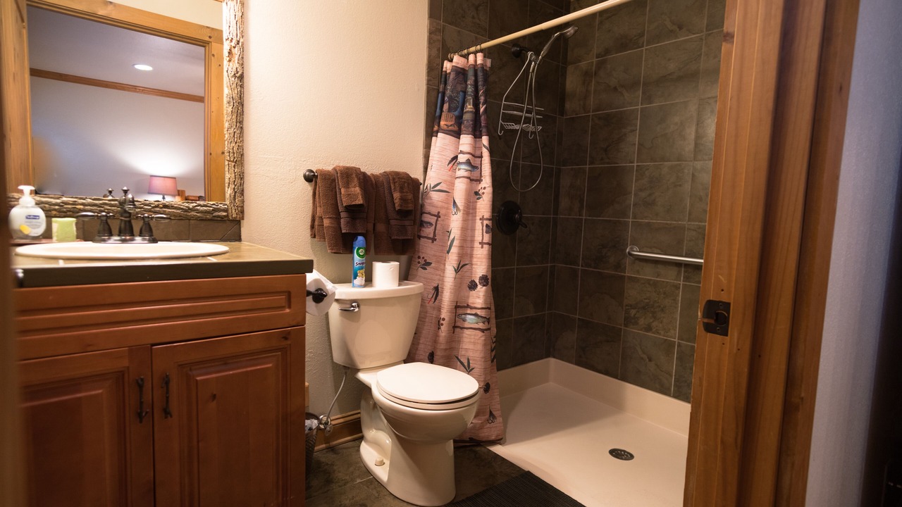 Photo of Bathroom in Boomer