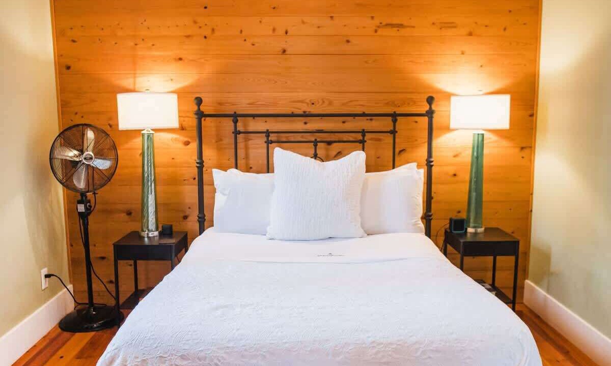 Photo of Bedroom in Cannonborough Elliotborough
