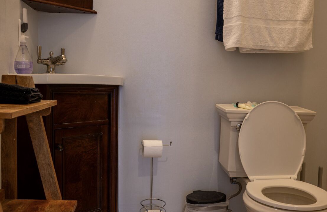 Photo of Bathroom in Arts/Warehouse District