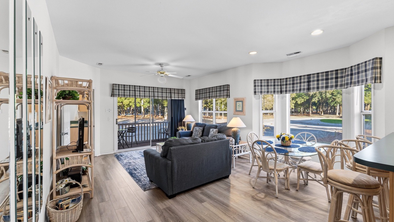 Photo of Livingroom in Sea Trail