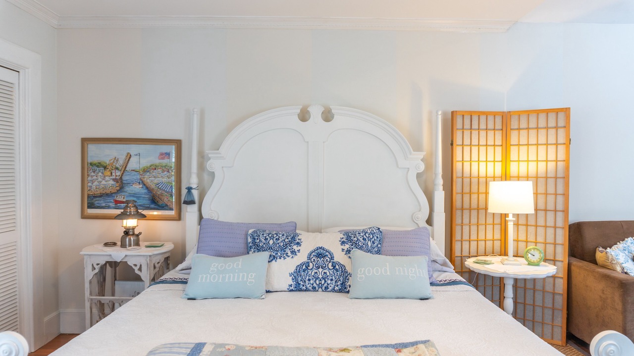 Photo of Bedroom in Mystic