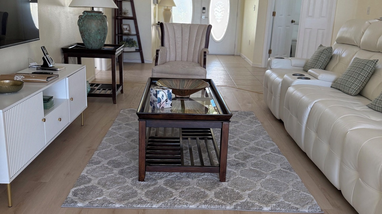 Photo of Livingroom in Bridgewater Crossing