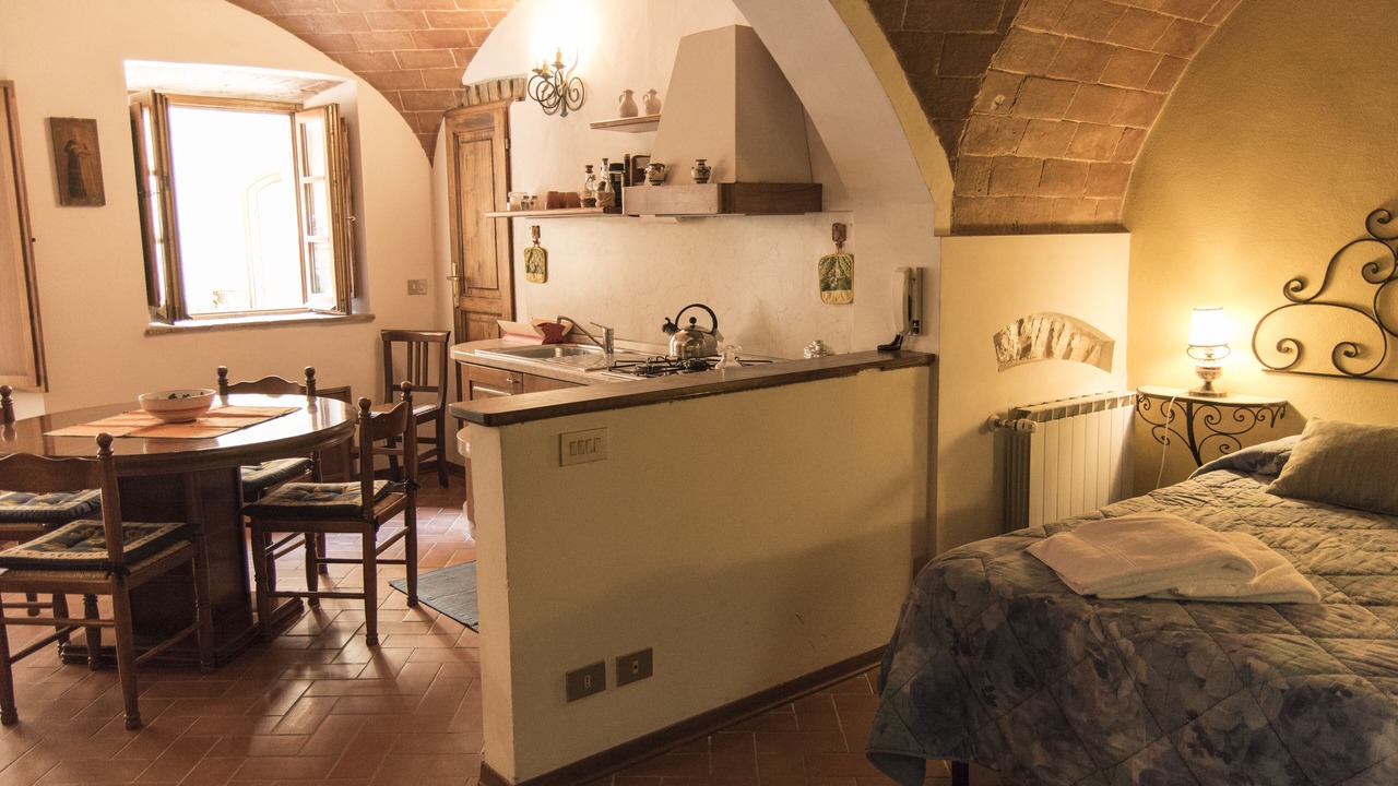 Photo of Bedroom in San Gimignano City Centre