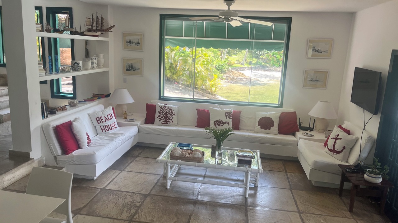 Photo of Livingroom in Ponta do Sape