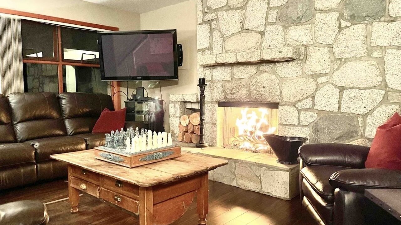Photo of Livingroom in Blueberry Hill