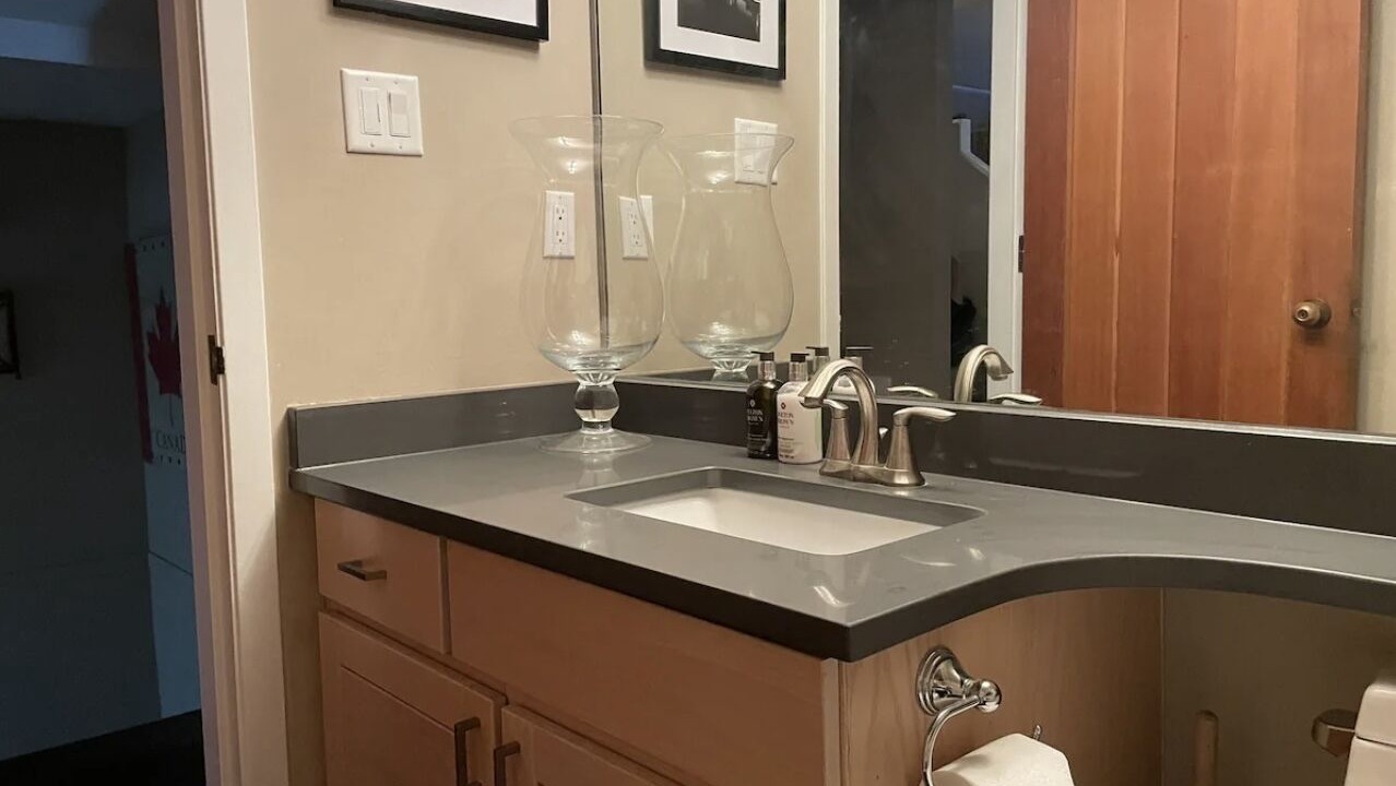 Photo of Bathroom in Blueberry Hill
