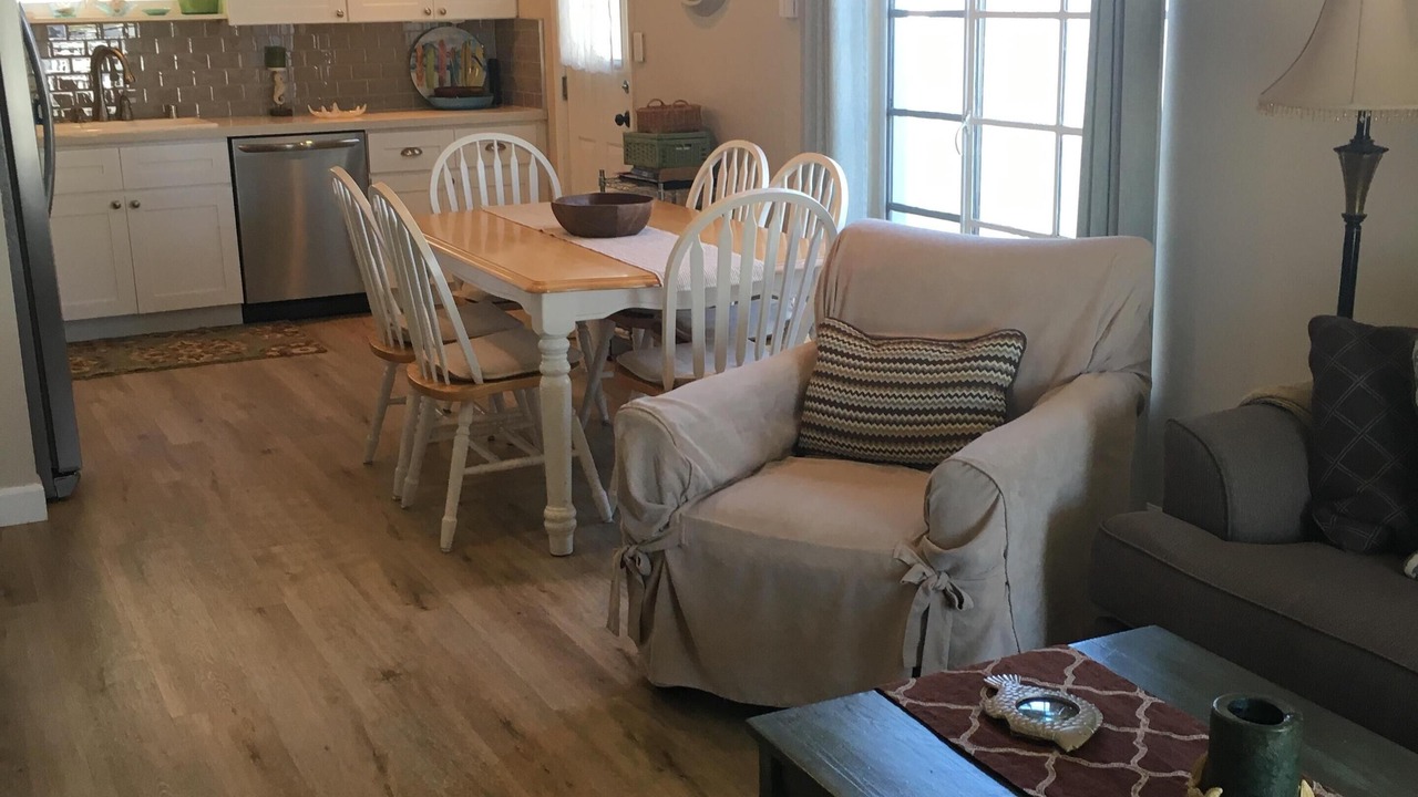 Photo of Bedroom in Pierpont Bay