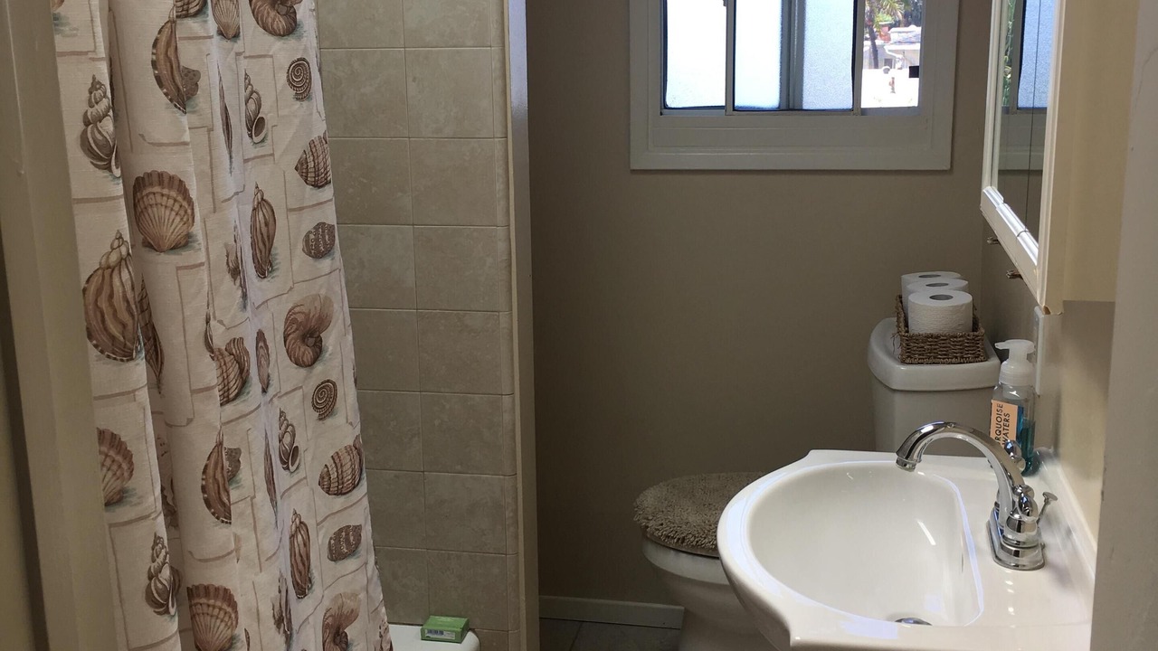 Photo of Bathroom in Pierpont Bay