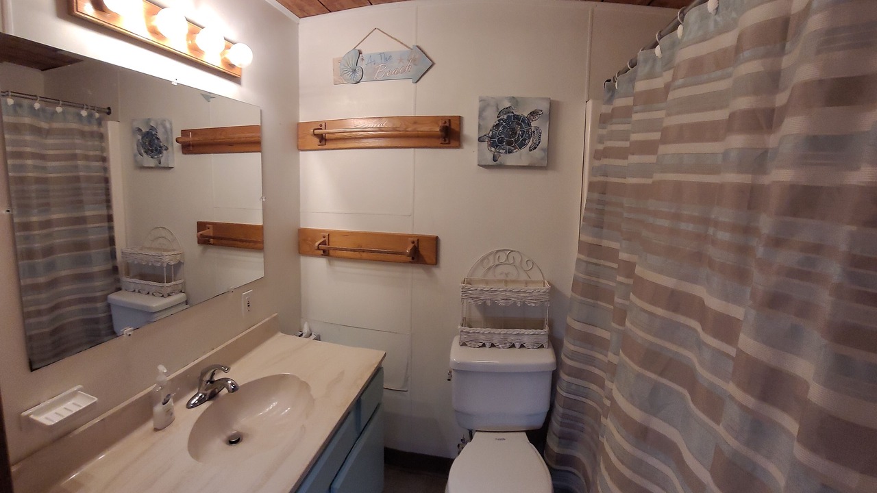 Photo of Bathroom in Carolina Dunes