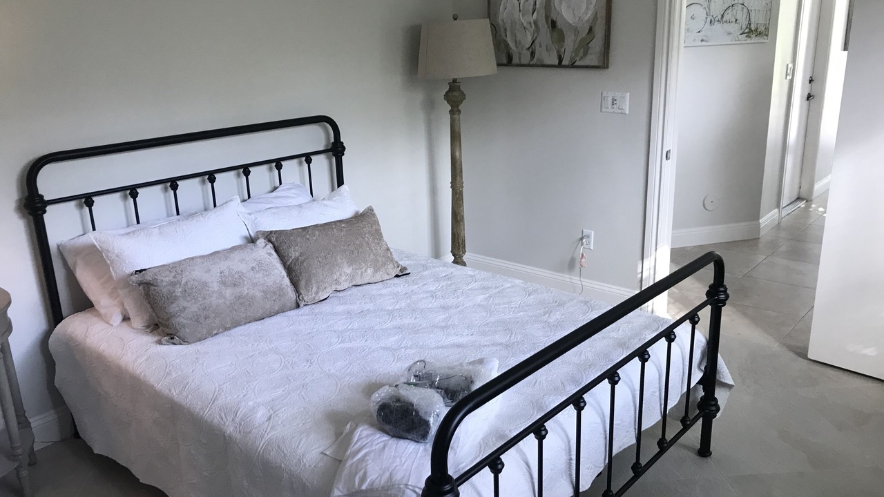 Photo of Bedroom in Tarpon River