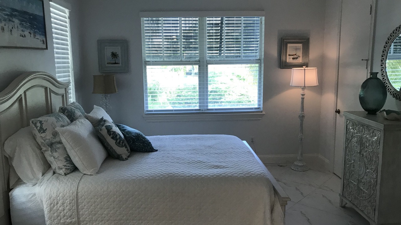 Photo of Bedroom in Tarpon River