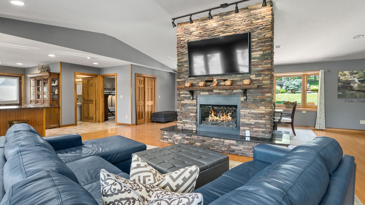 Photo of Livingroom in Logan