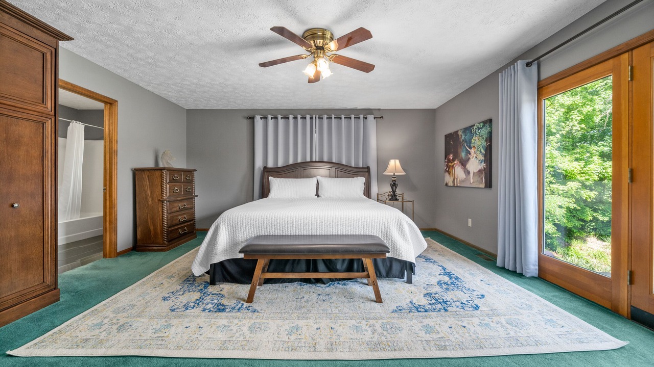 Photo of Bedroom in Logan