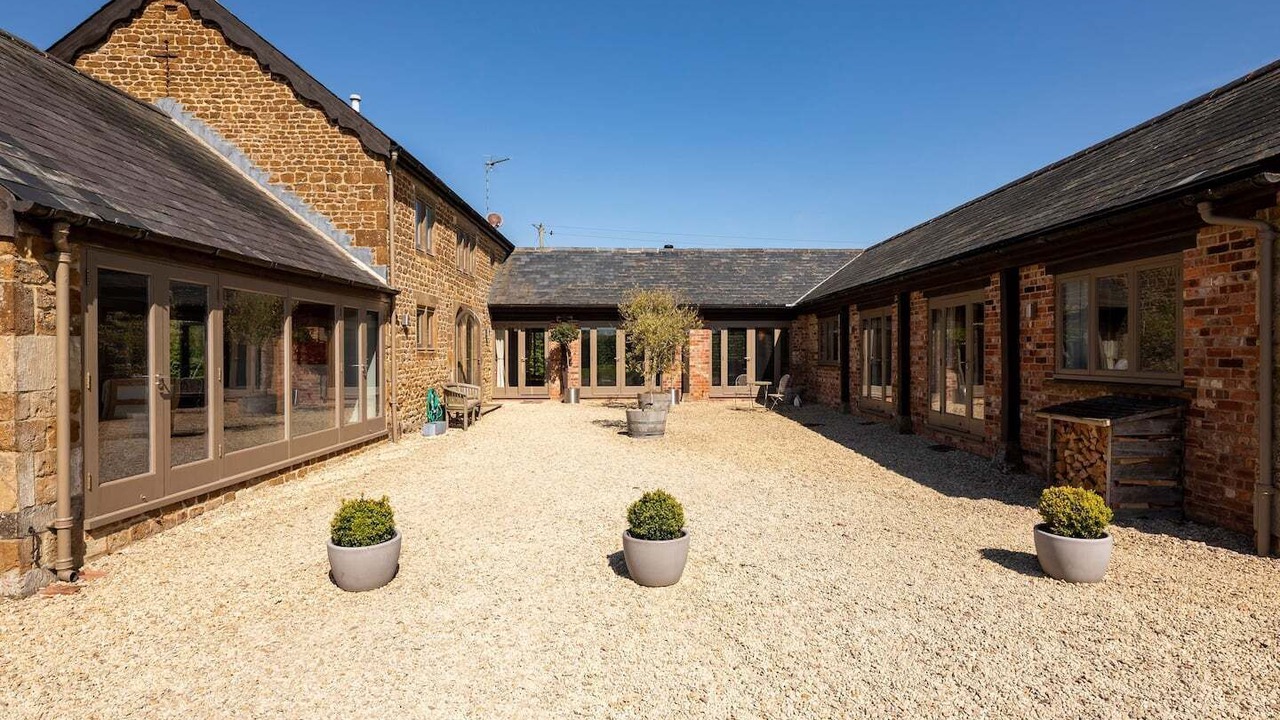 Photo of Outdoor in Hook Norton