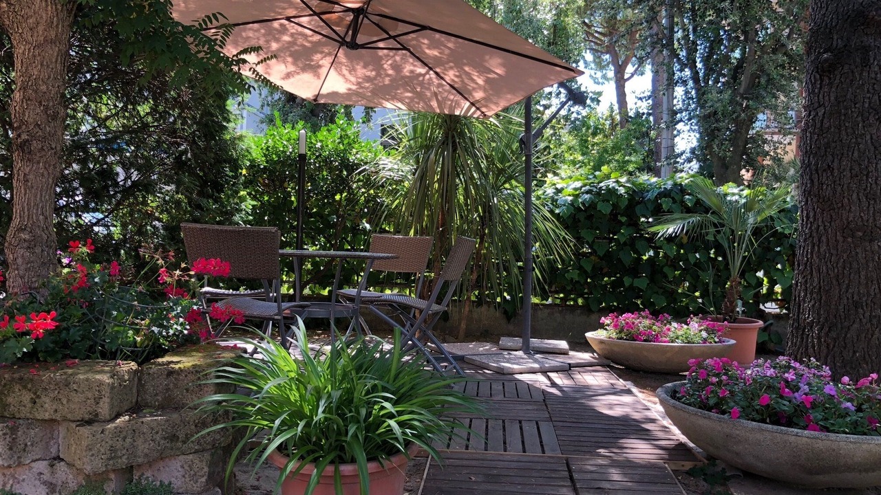 Photo of Patio Balcony in Alba